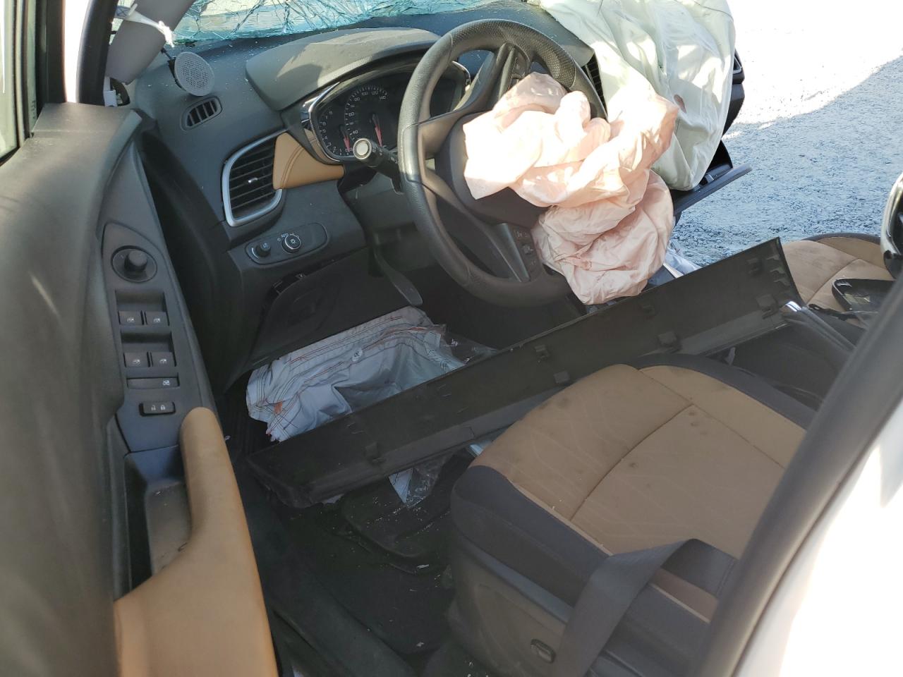 2020 Chevrolet Trax 1Lt VIN: 3GNCJLSB6LL208330 Lot: 81759195