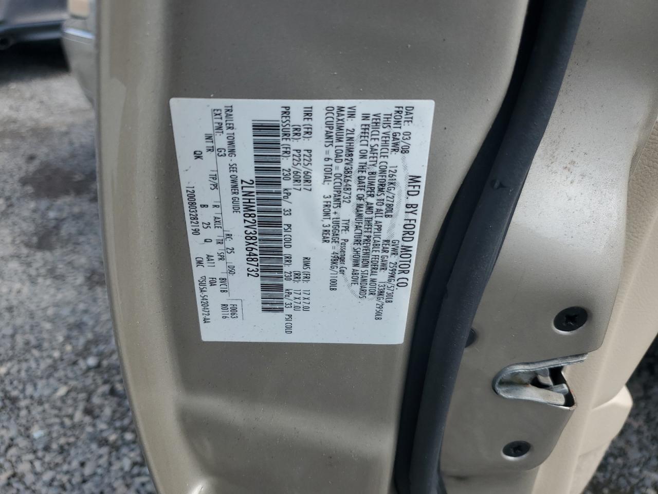 2008 Lincoln Town Car Signature Limited VIN: 2LNHM82V38X648732 Lot: 71407335