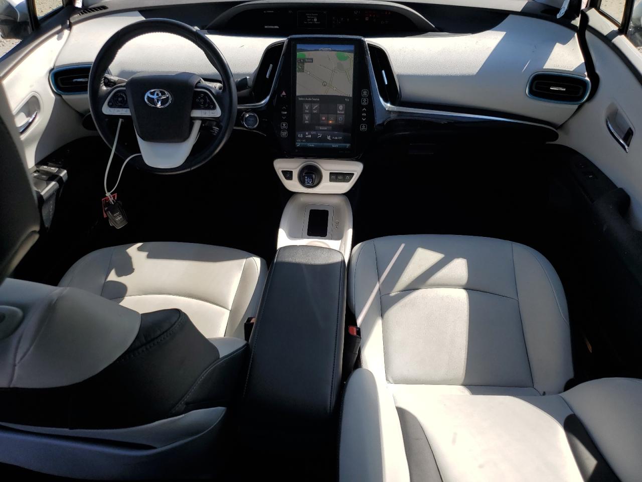 2017 Toyota Prius Prime VIN: JTDKARFP5H3001010 Lot: 84292675