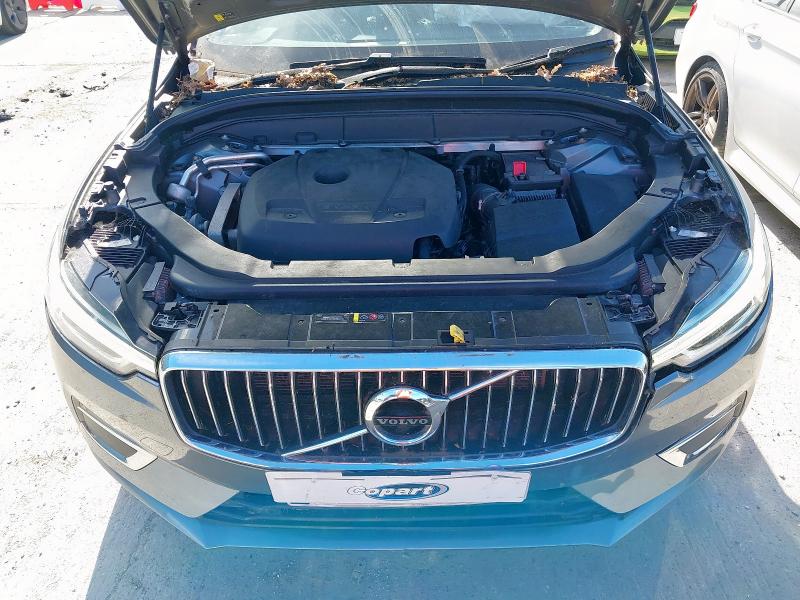 2017 VOLVO XC60 2.0 T5 [250] MOMENTUM PRO 5DR AWD GEARTRONIC