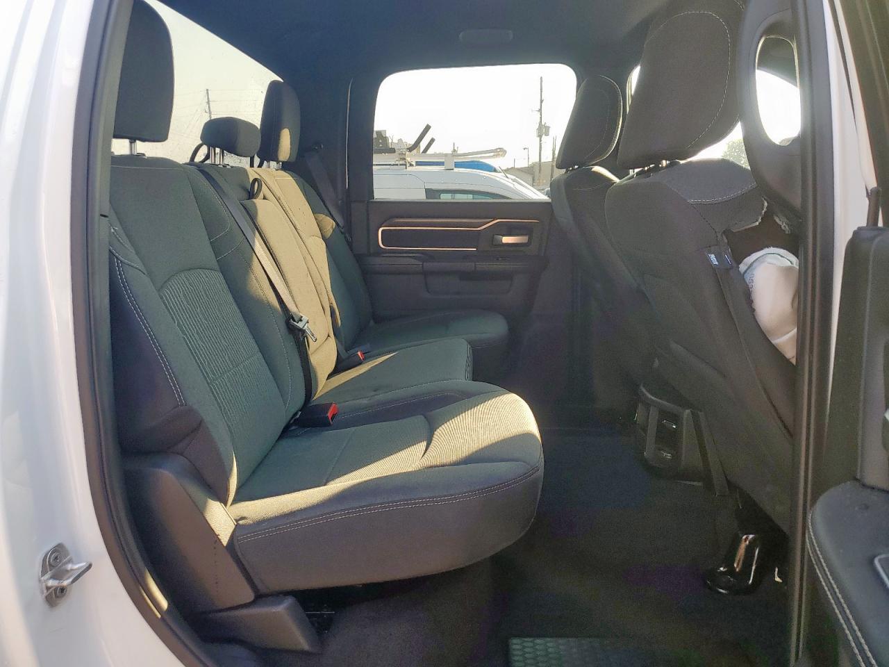 2024 Ram 2500 Big Horn VIN: 3C6UR5DJ0RG394624 Lot: 81214355