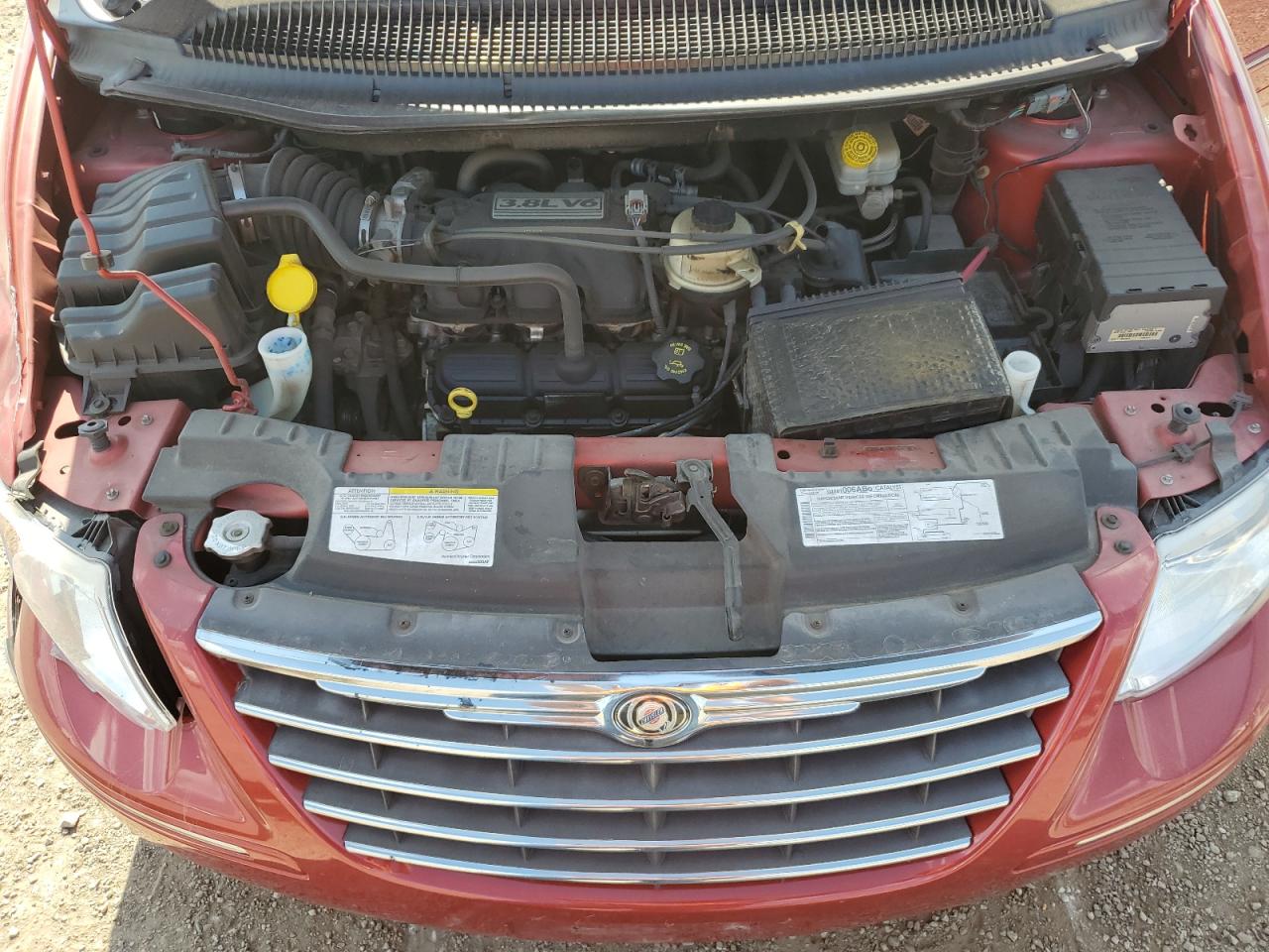 2005 Chrysler Town & Country Limited VIN: 2C8GP64L85R189414 Lot: 84431615