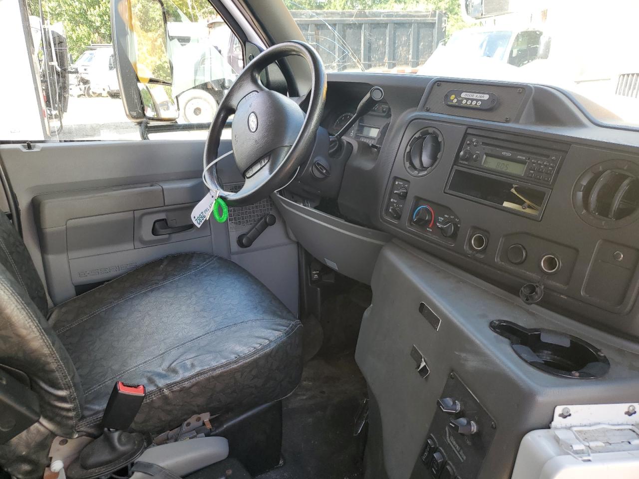 2019 Ford Econoline E450 Super Duty Cutaway Van VIN: 1FDFE4FS7KDC14292 Lot: 67604035