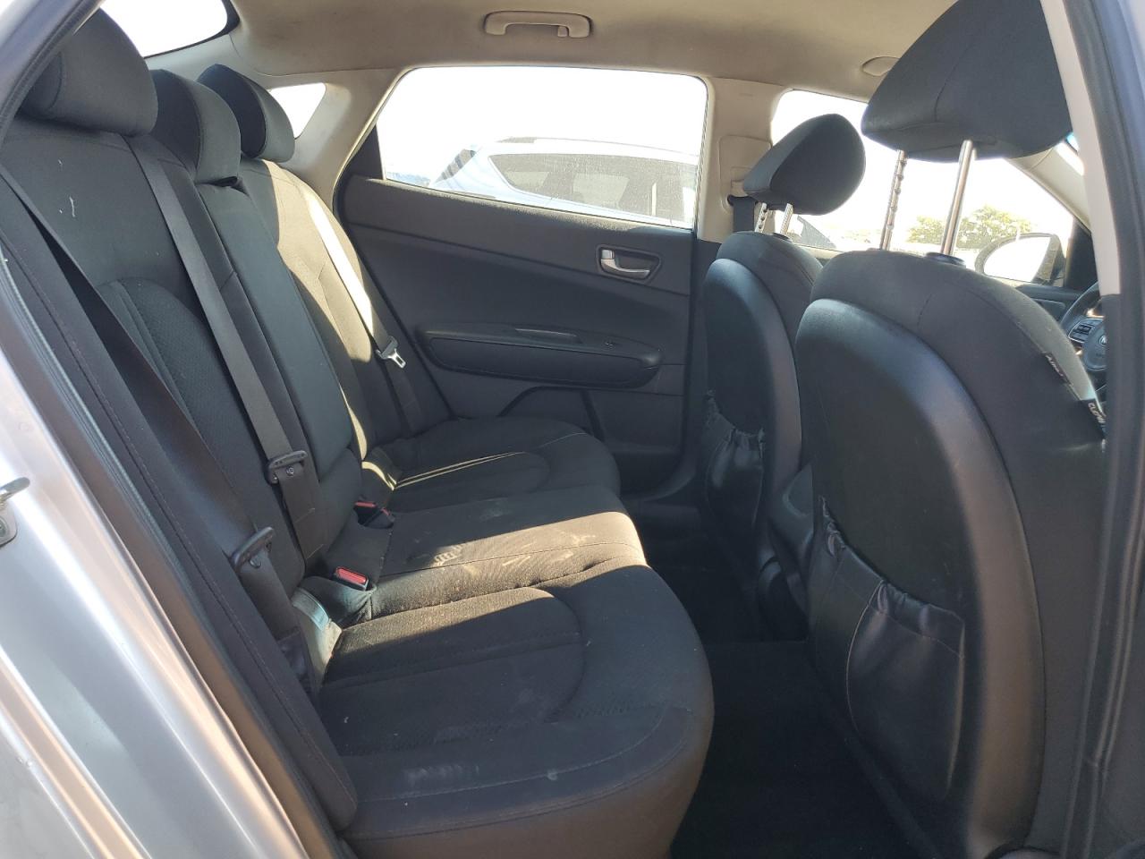 2018 Kia Optima Lx VIN: 5XXGT4L32JG233672 Lot: 71187935