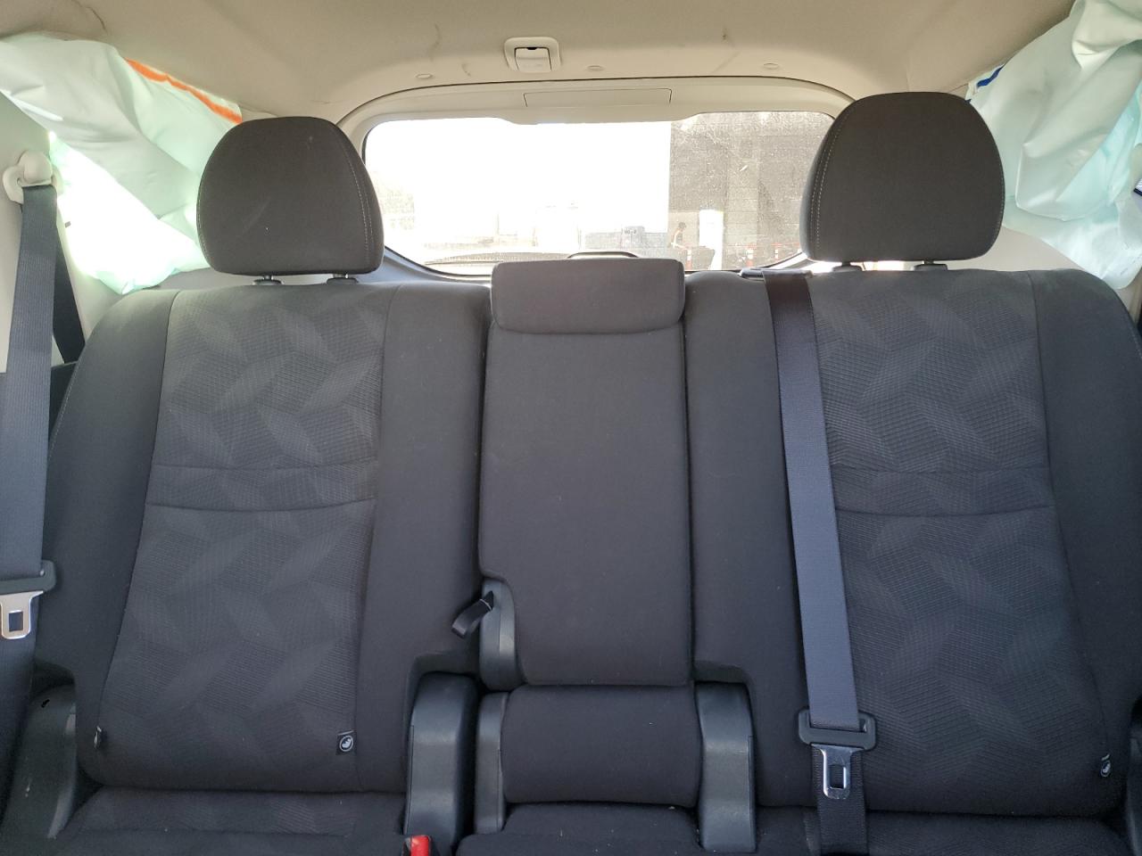 2016 Nissan Rogue S VIN: KNMAT2MV6GP612413 Lot: 80956155