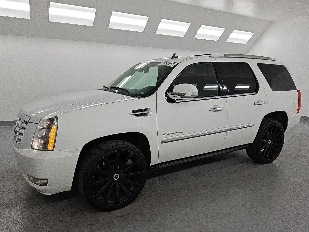 2014 Cadillac Escalade Luxury