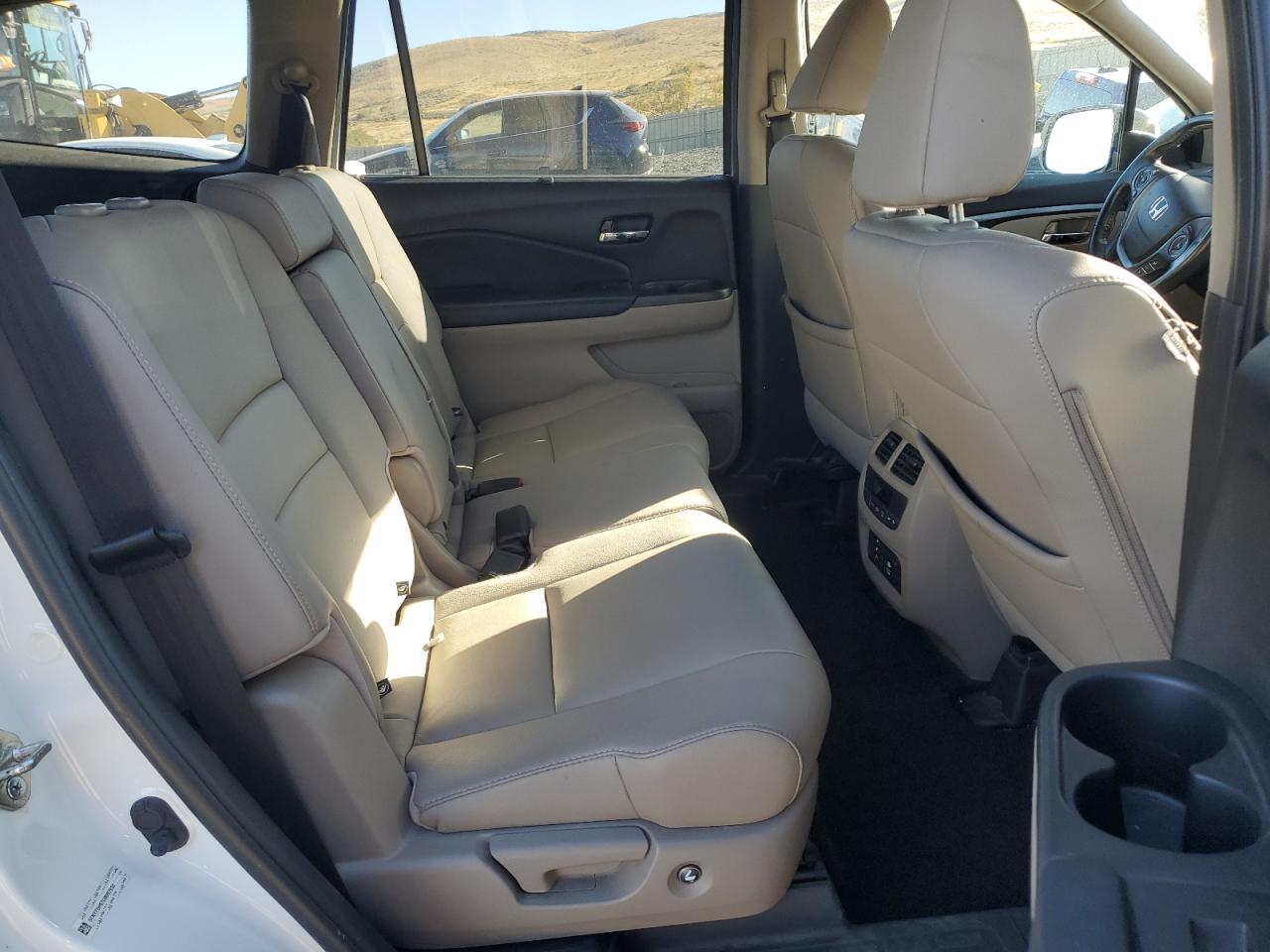 2016 Honda Pilot Exl VIN: 5FNYF6H87GB097630 Lot: 84014405