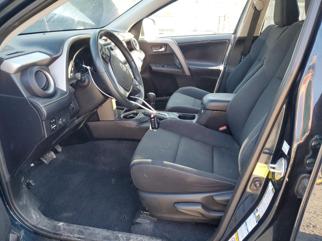 2017 Toyota Rav4 Xle VIN: 2T3RFREV0HW680861 Lot: 80605115