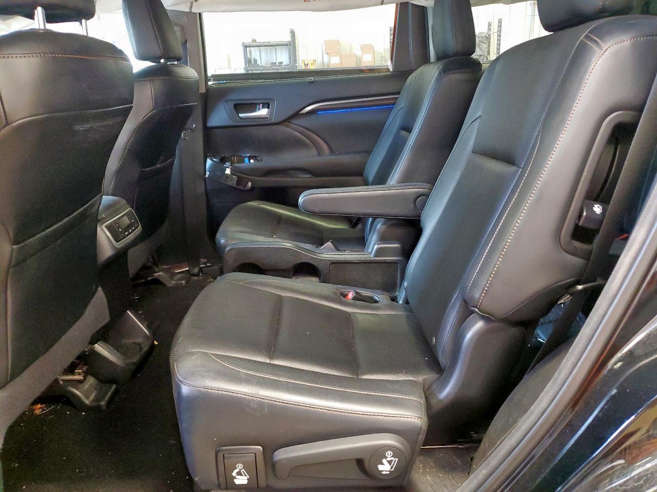 2015 Toyota Highlander Limited VIN: 5TDYKRFH4FS060903 Lot: 80790705