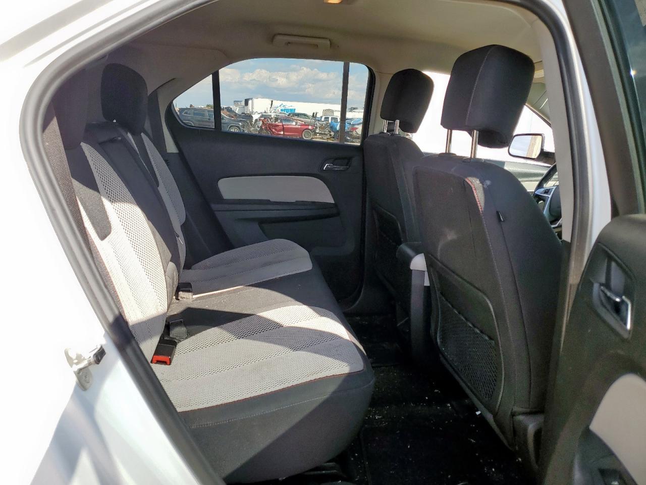 2015 Chevrolet Equinox Lt VIN: 2GNALBEK2F1118296 Lot: 81047255