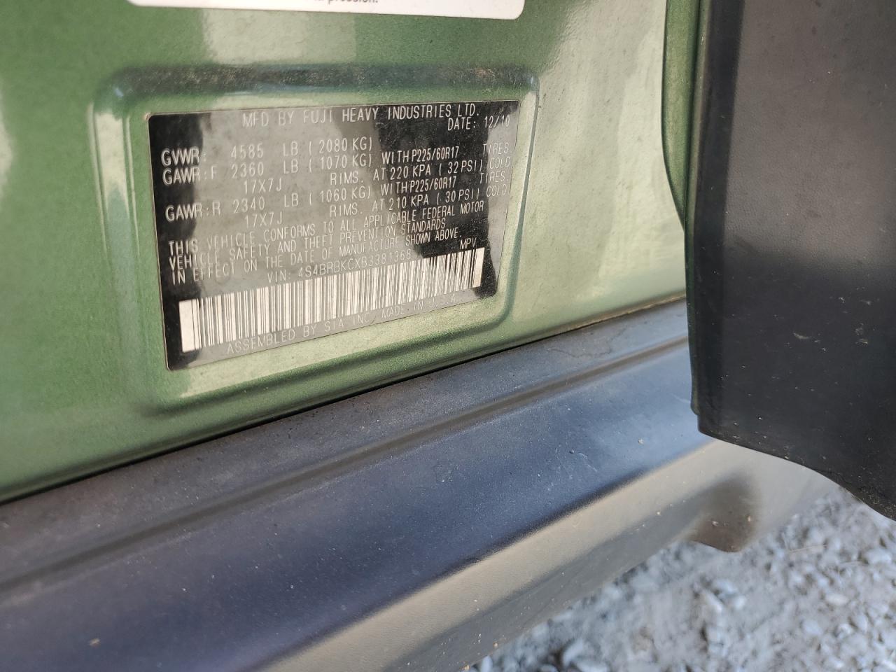 2011 Subaru Outback 2.5I Limited VIN: 4S4BRBKCXB3381368 Lot: 81411325