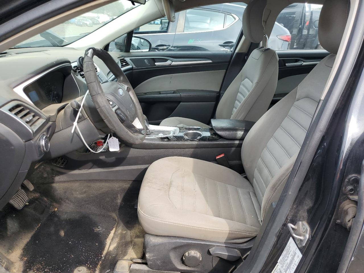 2013 Ford Fusion S VIN: 3FA6P0G78DR211161 Lot: 84537995