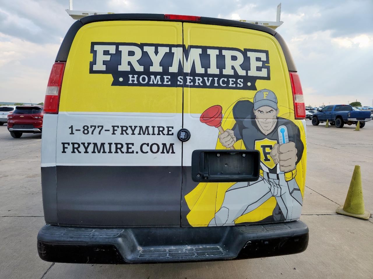 2017 Chevrolet Express G2500 VIN: 1GCWGAFF6H1127672 Lot: 81306485