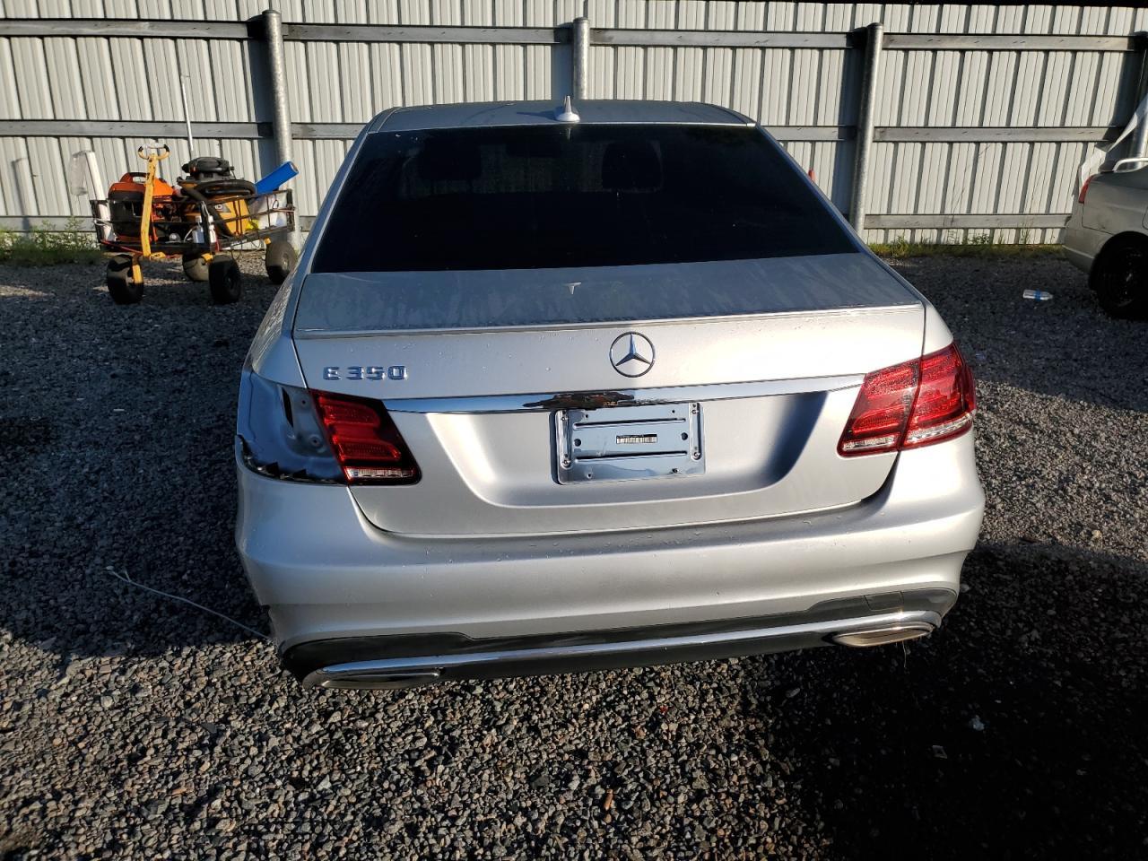 2014 Mercedes-Benz E 350 VIN: WDDHF5KB1EA890738 Lot: 83830735