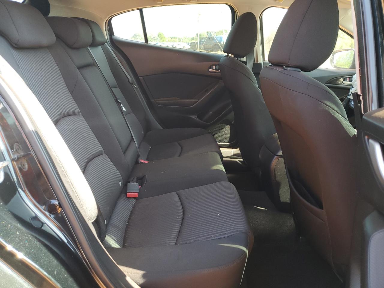 2015 Mazda 3 Touring VIN: JM1BM1L72F1218522 Lot: 81052245