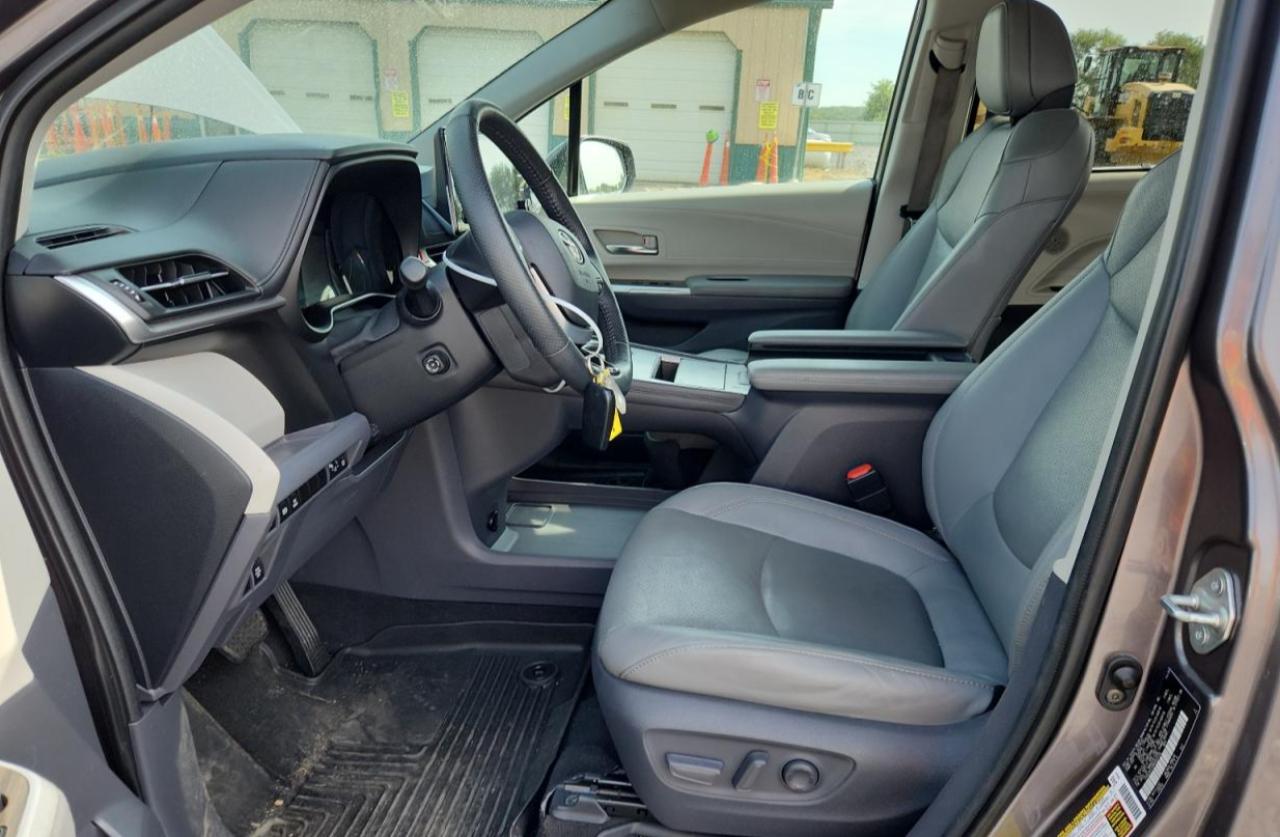 2021 Toyota Sienna Limited VIN: 5TDZSKFC6MS003728 Lot: 81733645