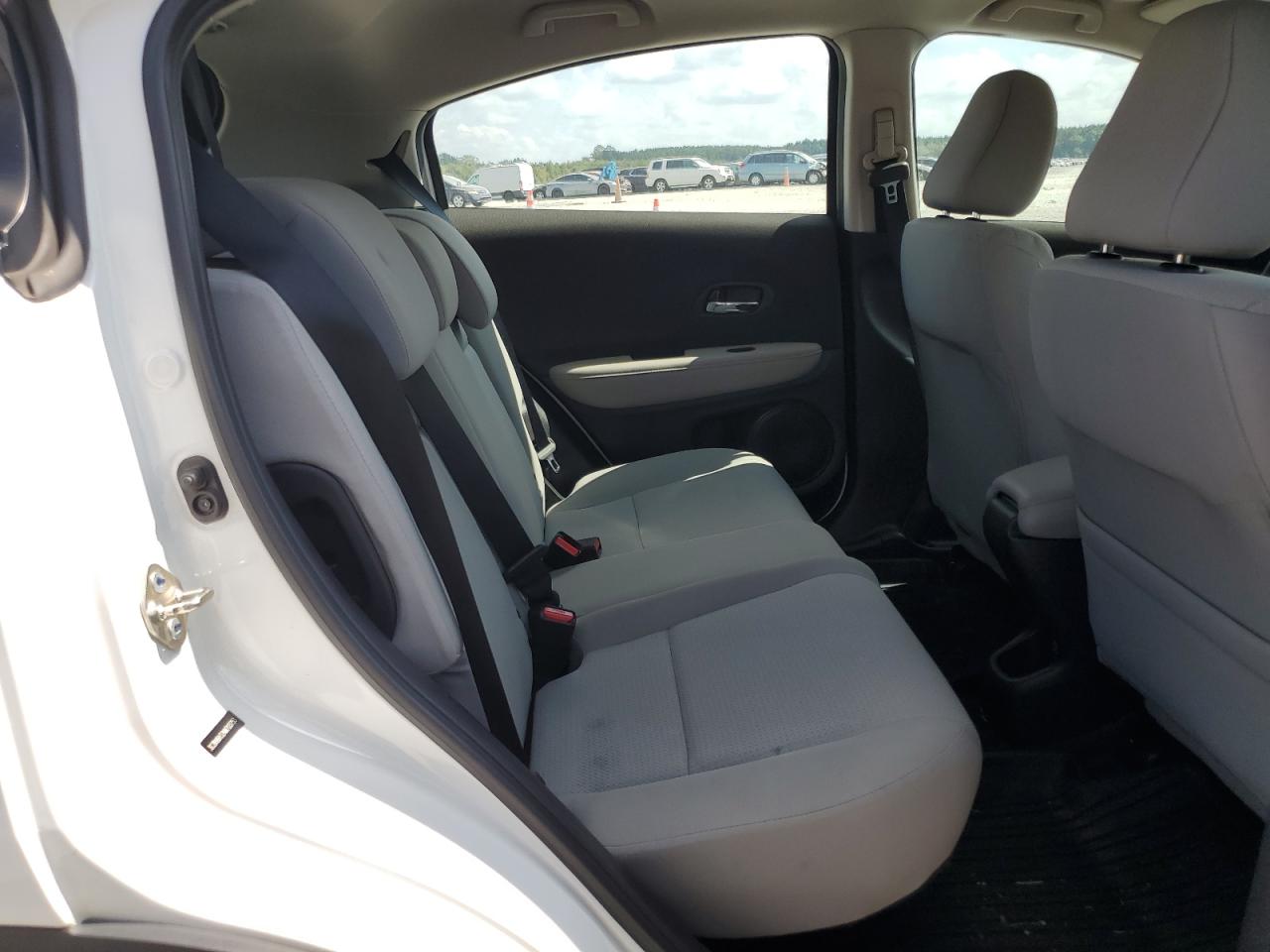 2019 Honda Hr-V Lx VIN: 3CZRU6H32KM703753 Lot: 81718095