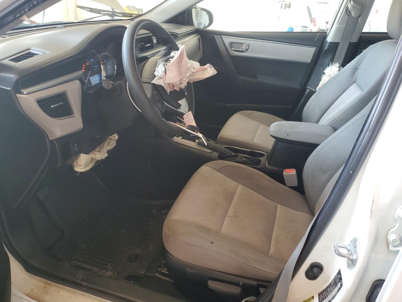 2015 Toyota Corolla L VIN: 2T1BURHE8FC430276 Lot: 84462705