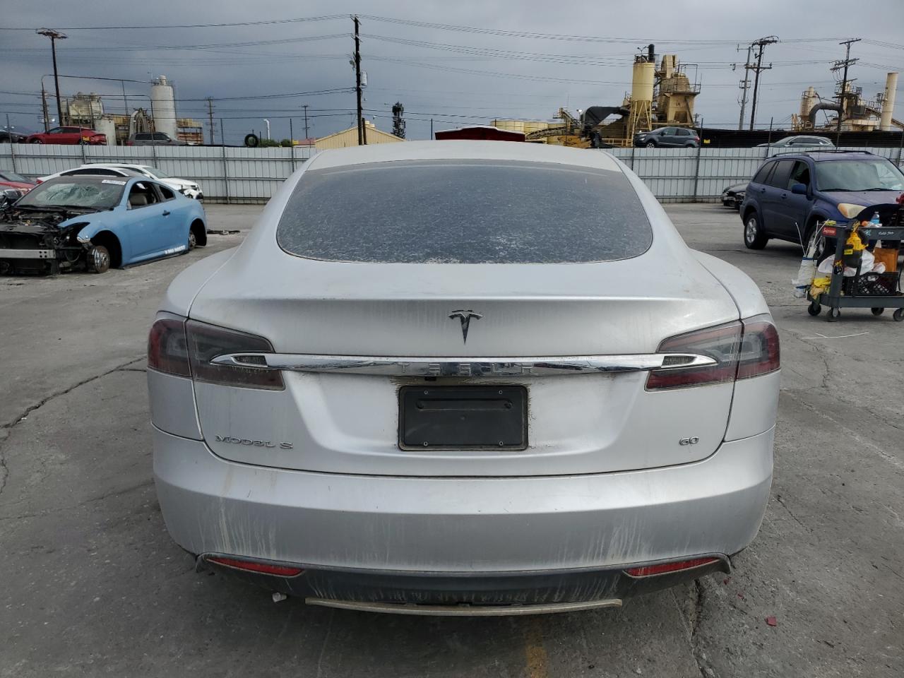 2013 Tesla Model S VIN: 5YJSA1CG6DFP23802 Lot: 84429085