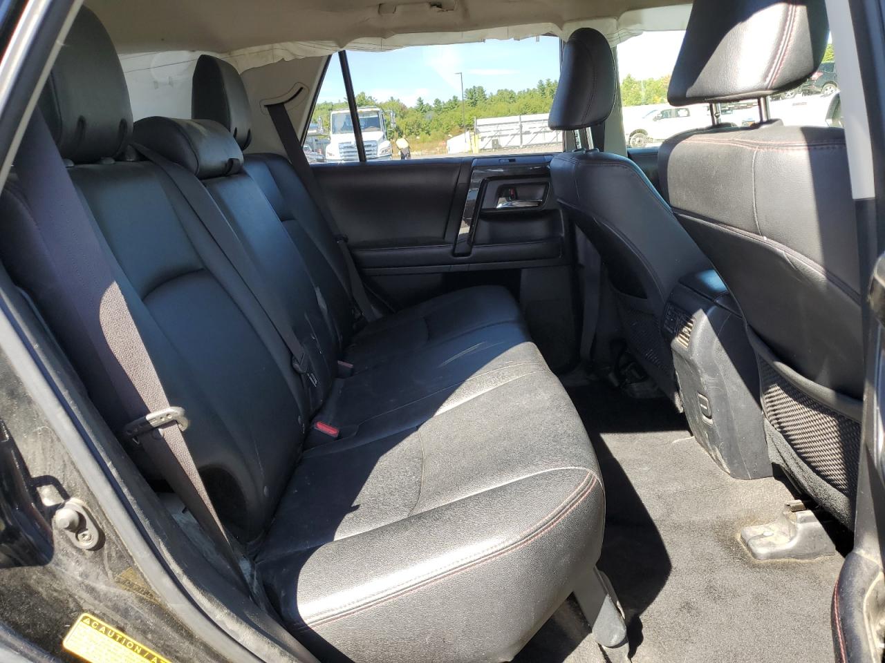 2019 Toyota 4Runner Sr5/Sr5 Premium VIN: JTEBU5JR5K5646000 Lot: 81309415