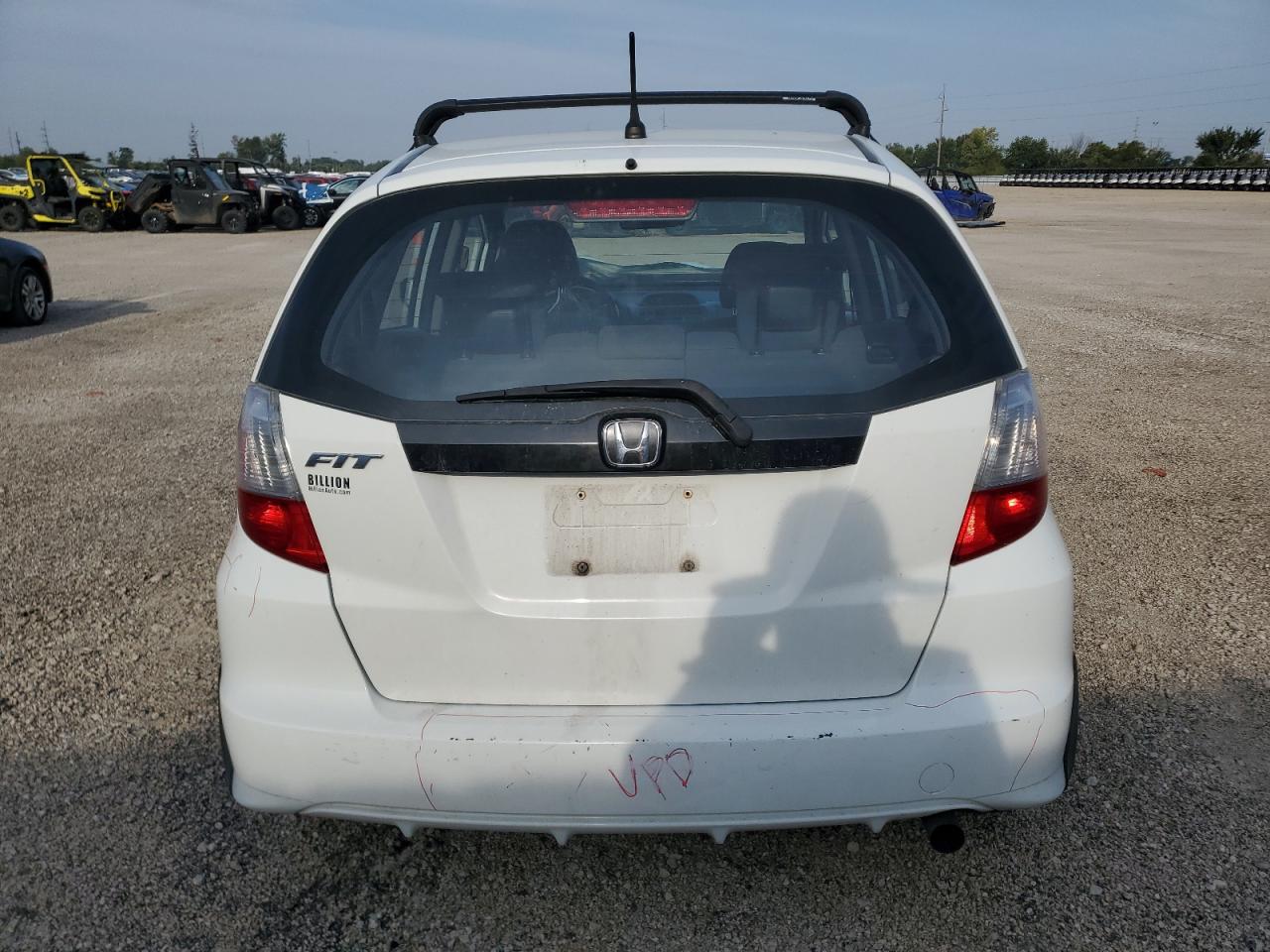 2013 Honda Fit VIN: JHMGE8H38DC041086 Lot: 71946955