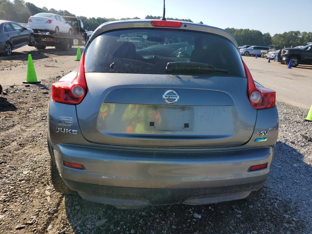 2014 Nissan Juke S VIN: JN8AF5MR8ET450465 Lot: 81863965