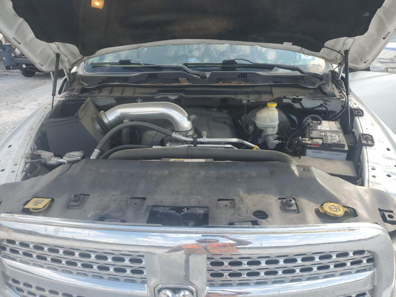 2015 Ram 1500 Laramie VIN: 1C6RR7NT7FS745647 Lot: 80341855