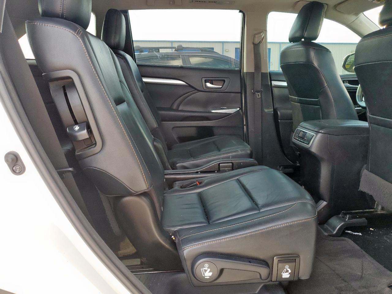 2016 Toyota Highlander Xle VIN: 5TDKKRFH7GS162509 Lot: 71402775