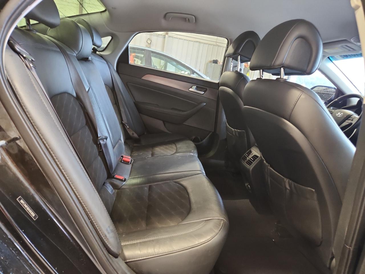 2016 Hyundai Sonata Sport VIN: 5NPE34AF0GH283858 Lot: 82137695