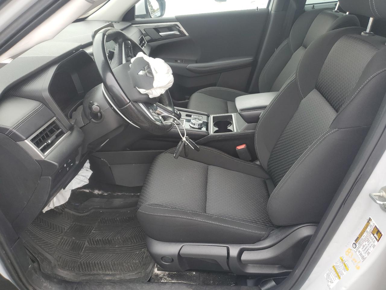 2023 Mitsubishi Outlander Es VIN: JA4T5TA97PZ612113 Lot: 81583005