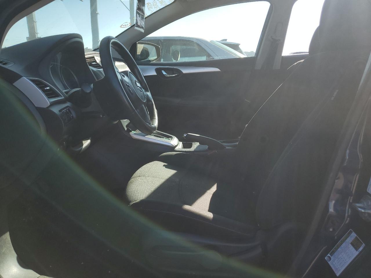 2018 Nissan Sentra S VIN: 3N1AB7AP8JY281574 Lot: 84630915