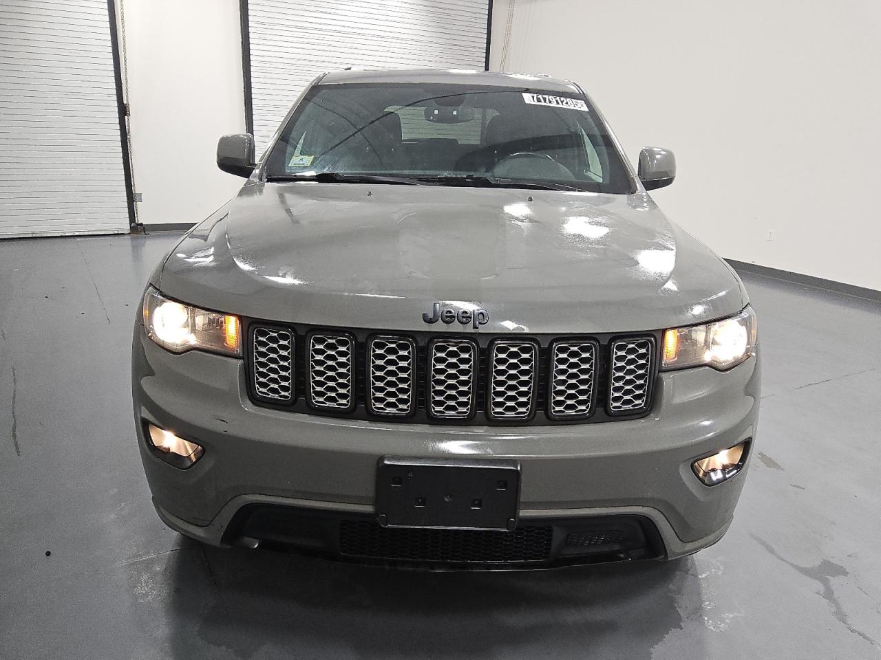 2019 JEEP GRAND CHEROKEE LAREDO  