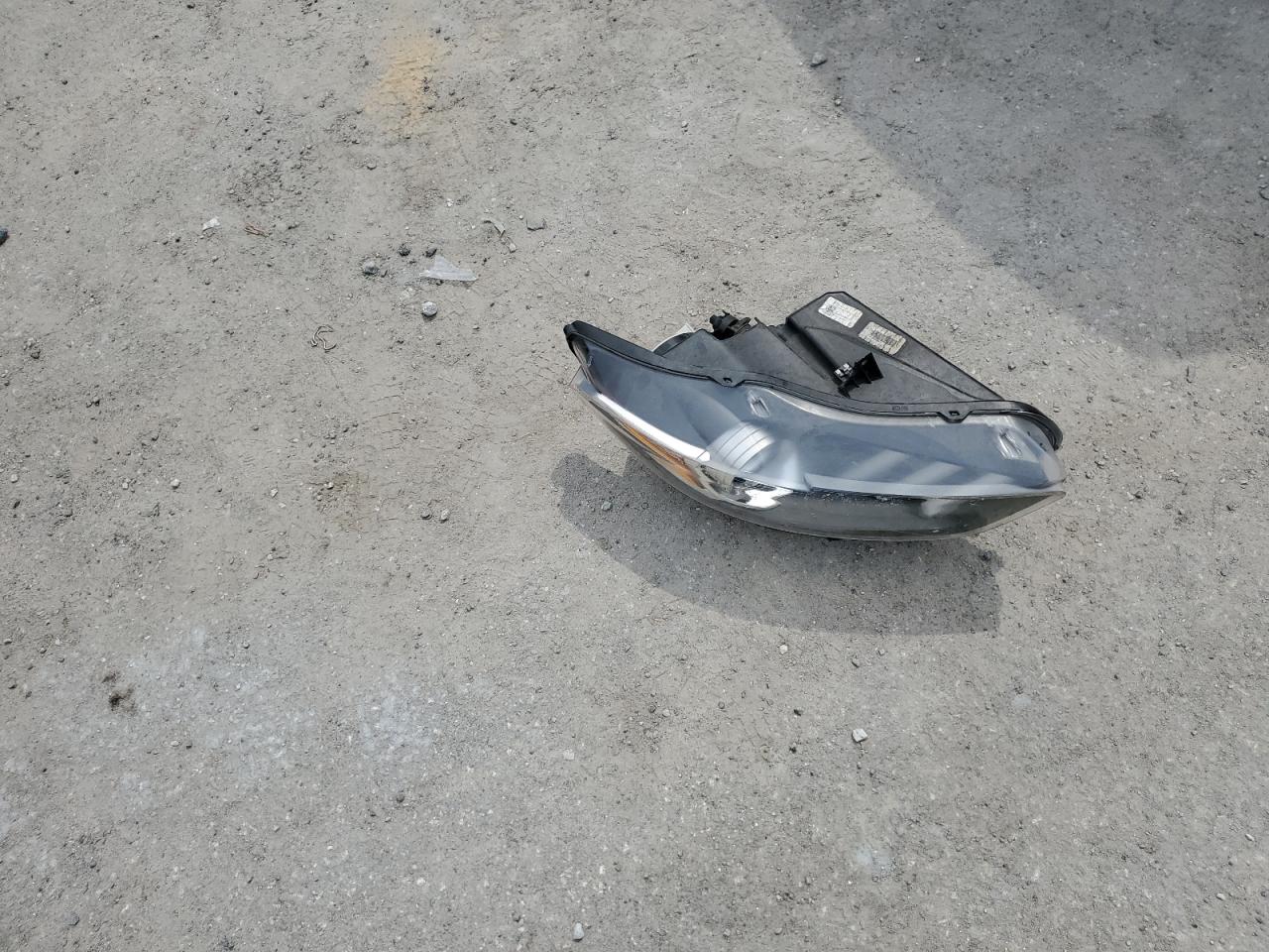 2016 Ford Mustang VIN: 1FATP8EM5G5275854 Lot: 80647265