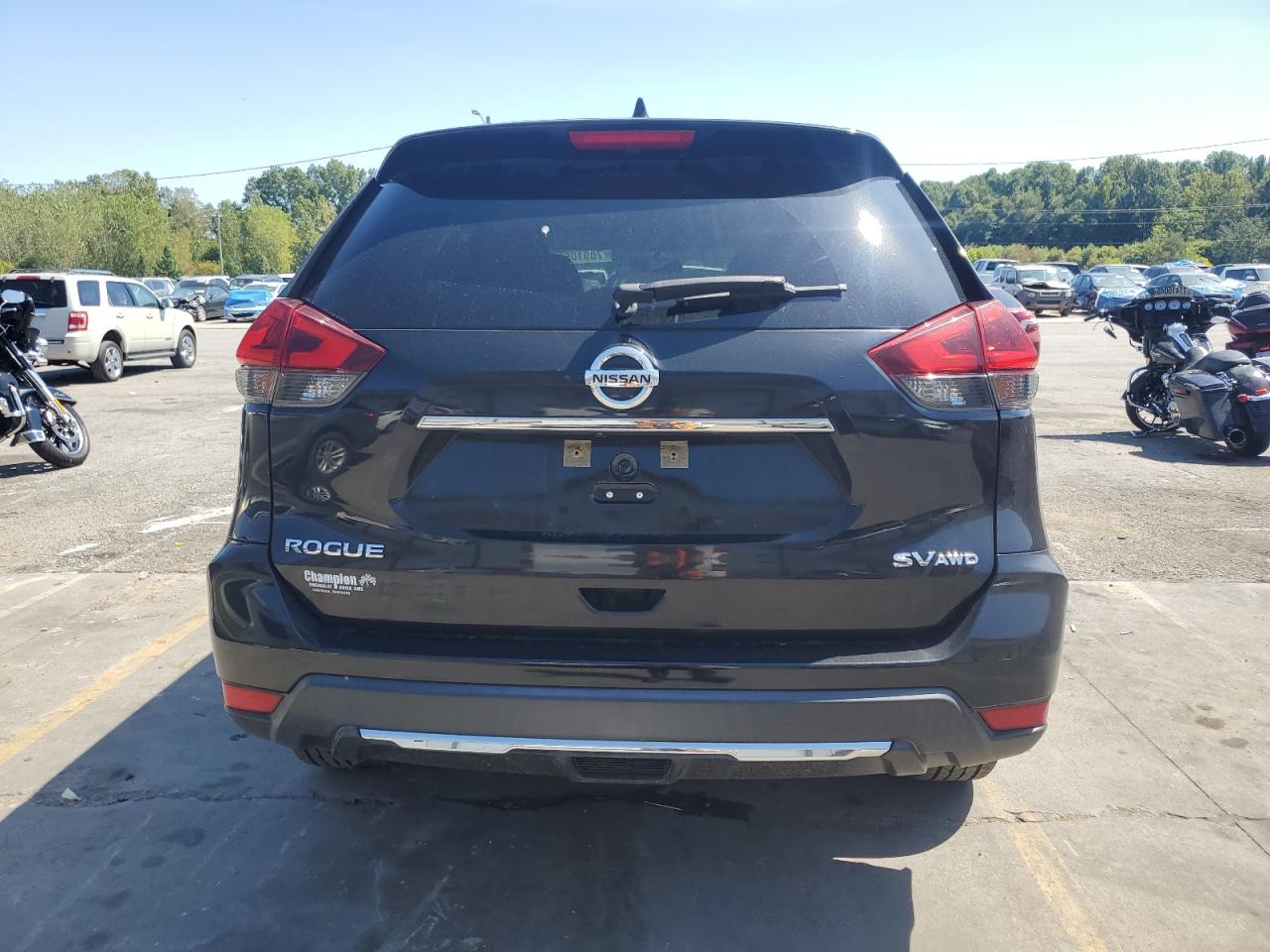 2018 Nissan Rogue S VIN: KNMAT2MV5JP523150 Lot: 70910575