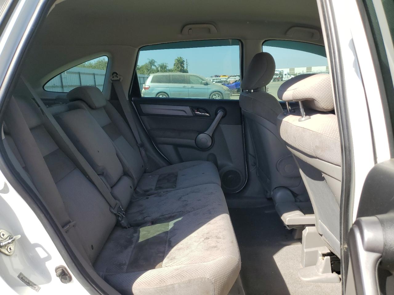 2008 Honda Cr-V Lx VIN: 3CZRE38318G705948 Lot: 80760045