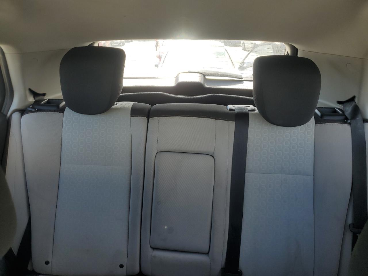 2018 Chevrolet Trax Ls VIN: 3GNCJNSB2JL277184 Lot: 80191915