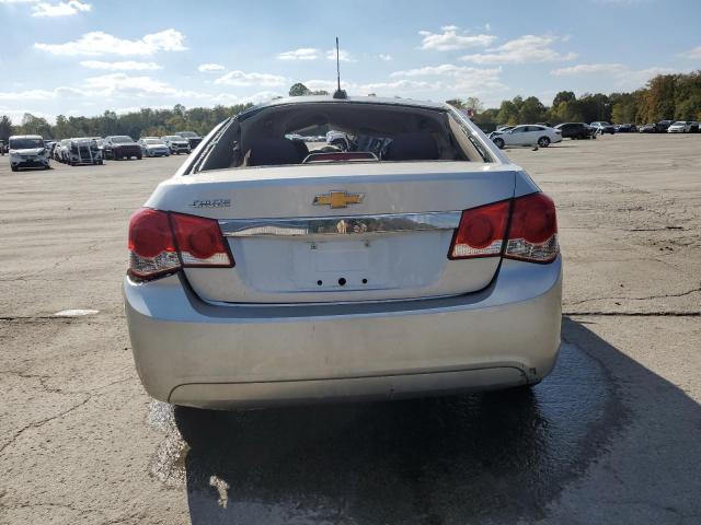  CHEVROLET CRUZE 2015 Srebrny