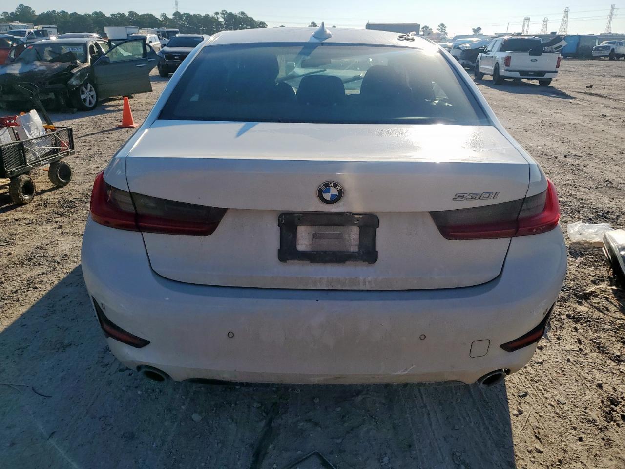 2020 BMW 330I VIN: 3MW5R1J01L8B25015 Lot: 84203885