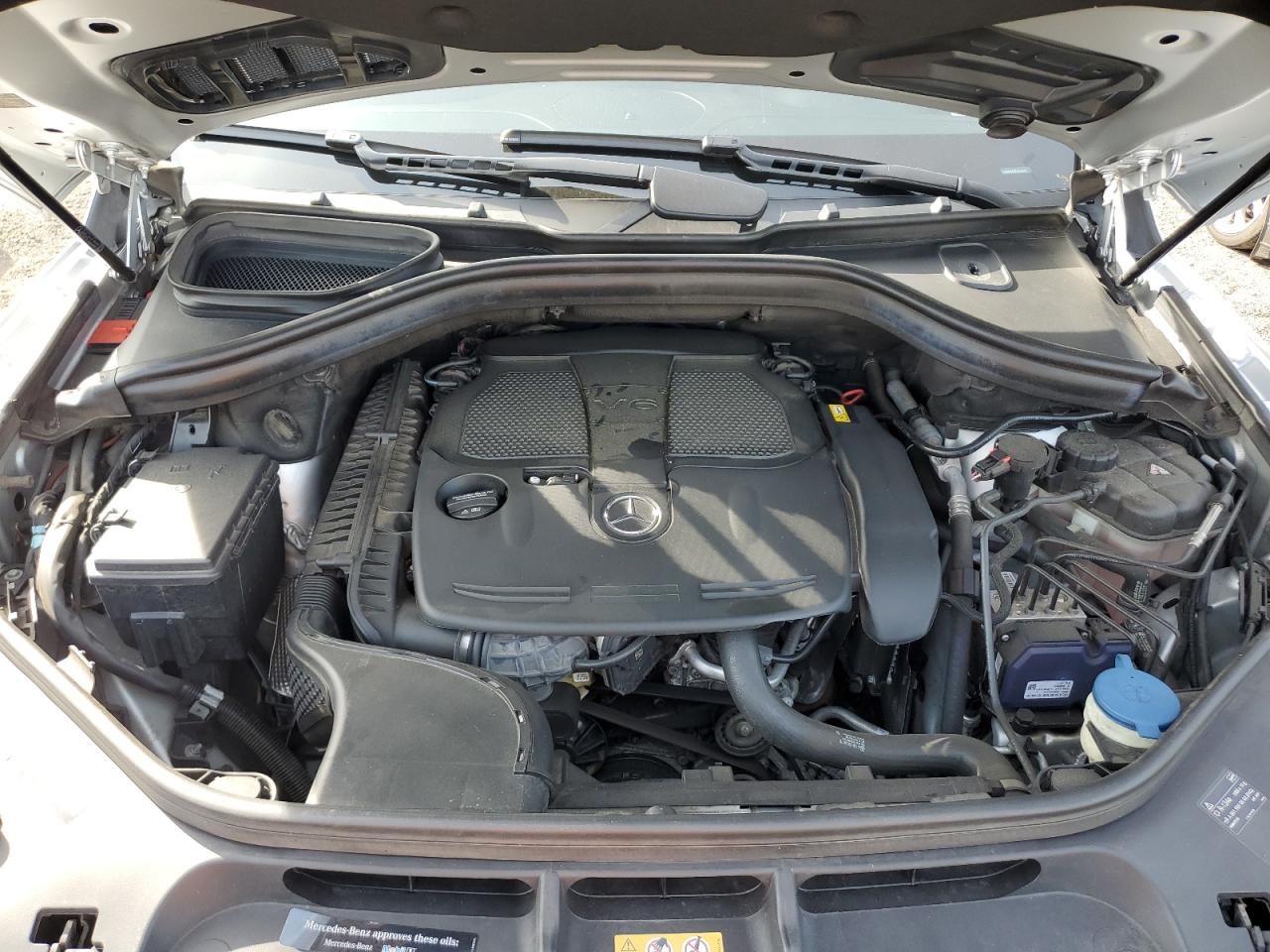 2015 Mercedes-Benz Ml 350 4Matic VIN: 4JGDA5HB8FA562647 Lot: 83980175