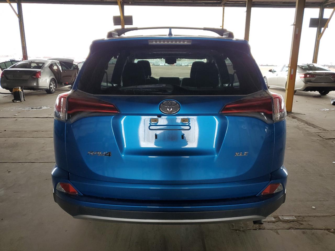 2017 Toyota Rav4 Xle VIN: JTMWFREV3HJ114064 Lot: 84014985