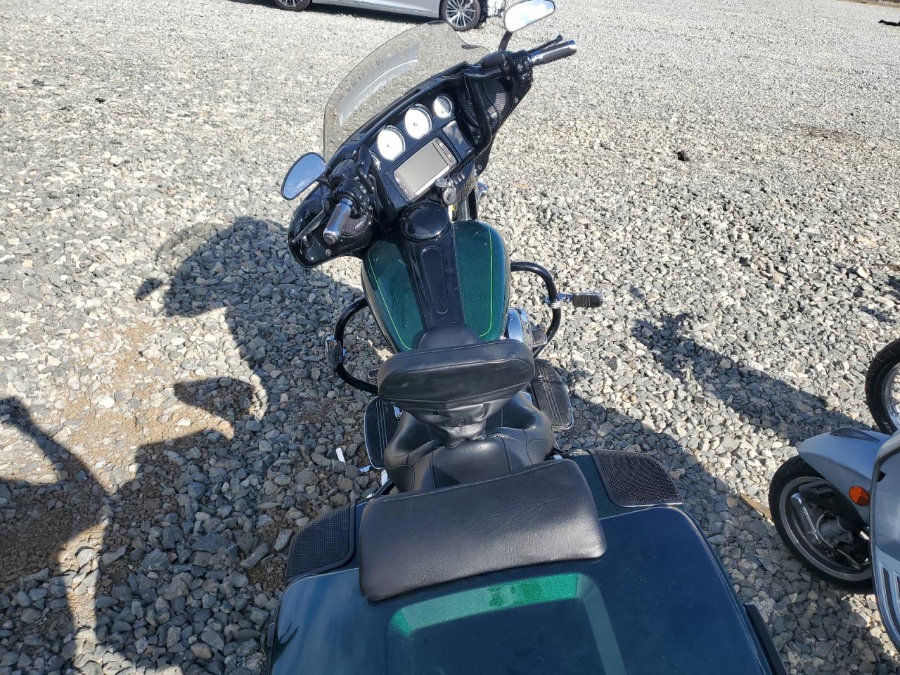 2015 Harley-Davidson Flhxs Street Glide Special VIN: 1HD1KRM11FB641157 Lot: 81304555