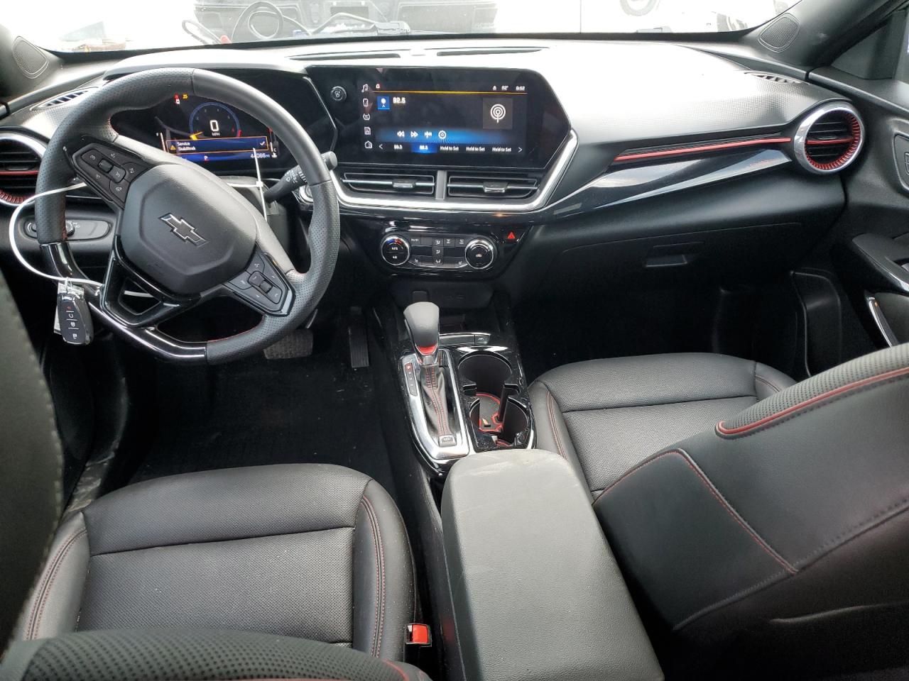 2024 Chevrolet Trax 2Rs VIN: KL77LJE22RC092212 Lot: 84420915