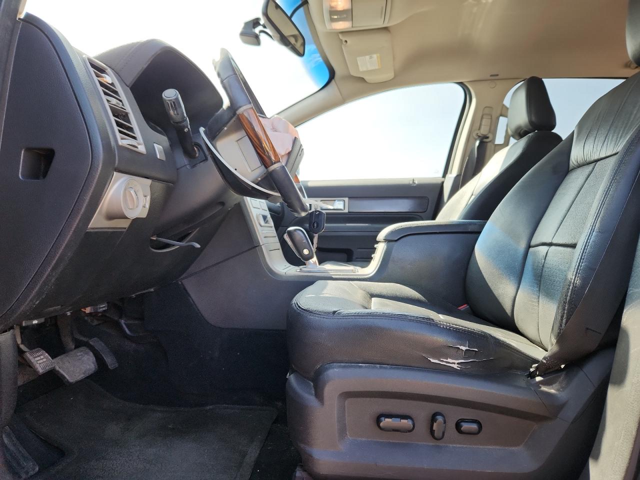 2007 Lincoln Mkx VIN: 2LMDU88C27BJ06994 Lot: 81050405