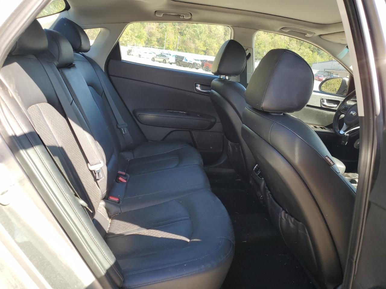 2016 Kia Optima VIN: 5XXGU4L38GG107337 Lot: 81964055