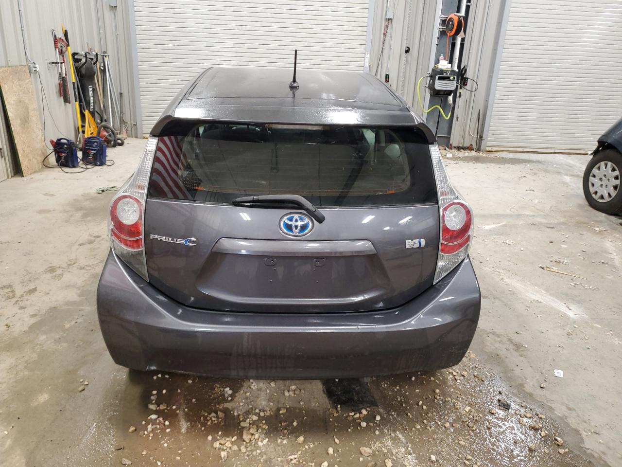 2014 Toyota Prius C VIN: JTDKDTB35E1073470 Lot: 80204205