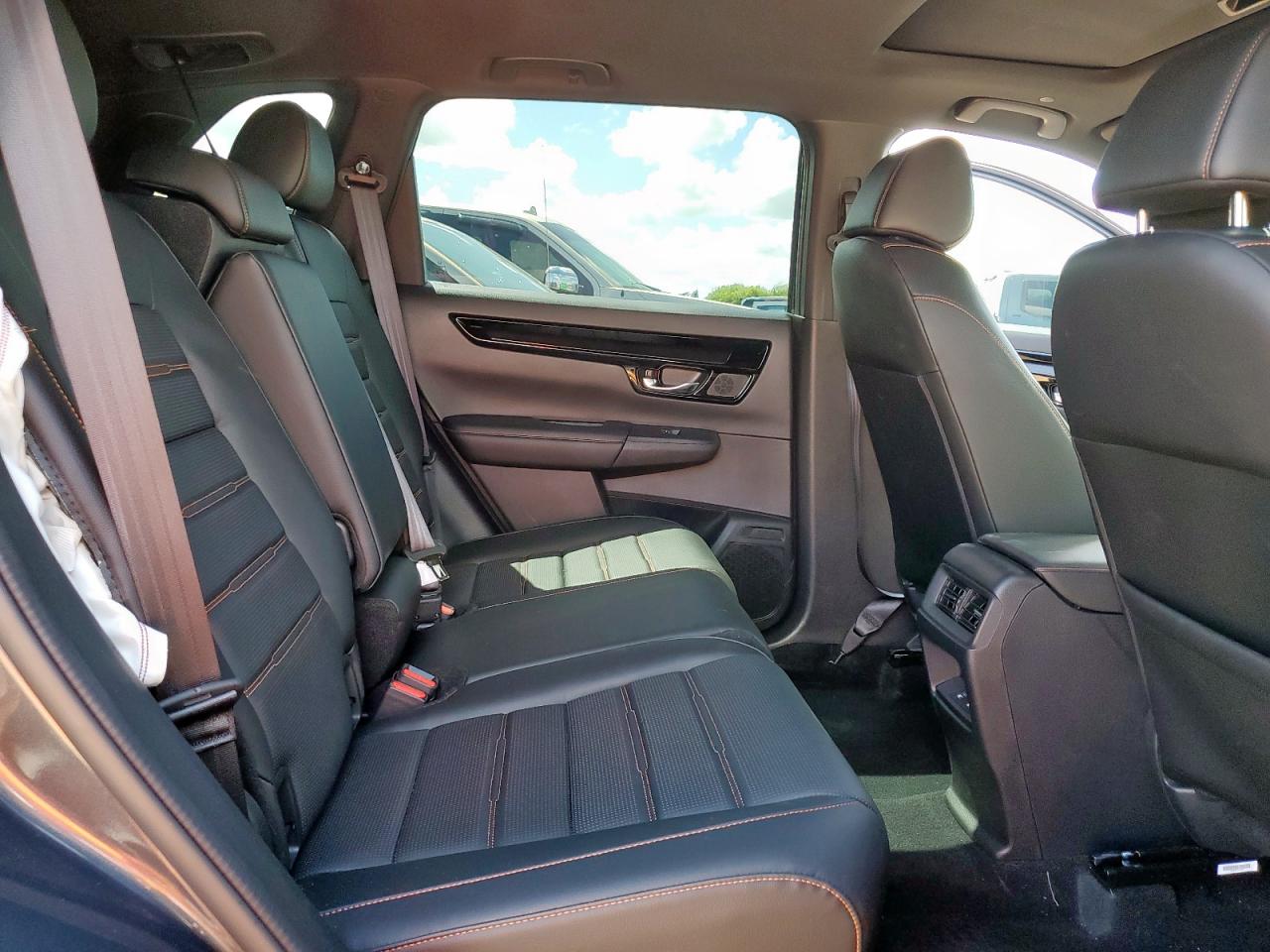 2025 Honda Cr-V Sport Touring VIN: 7FARS6H97SE065458 Lot: 81771815