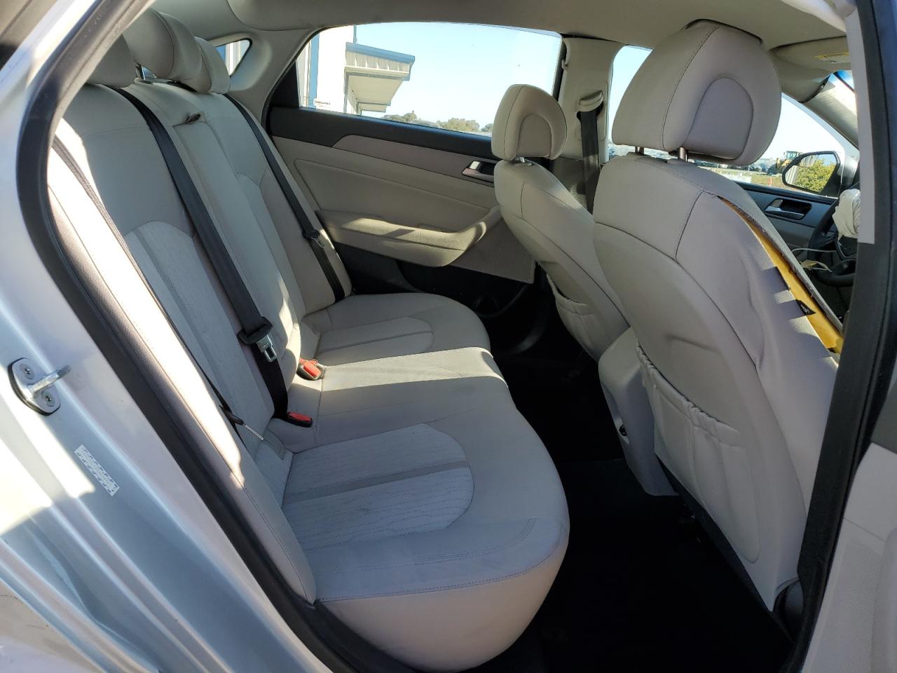 2016 Hyundai Sonata Hybrid VIN: KMHE24L12GA036641 Lot: 83823845