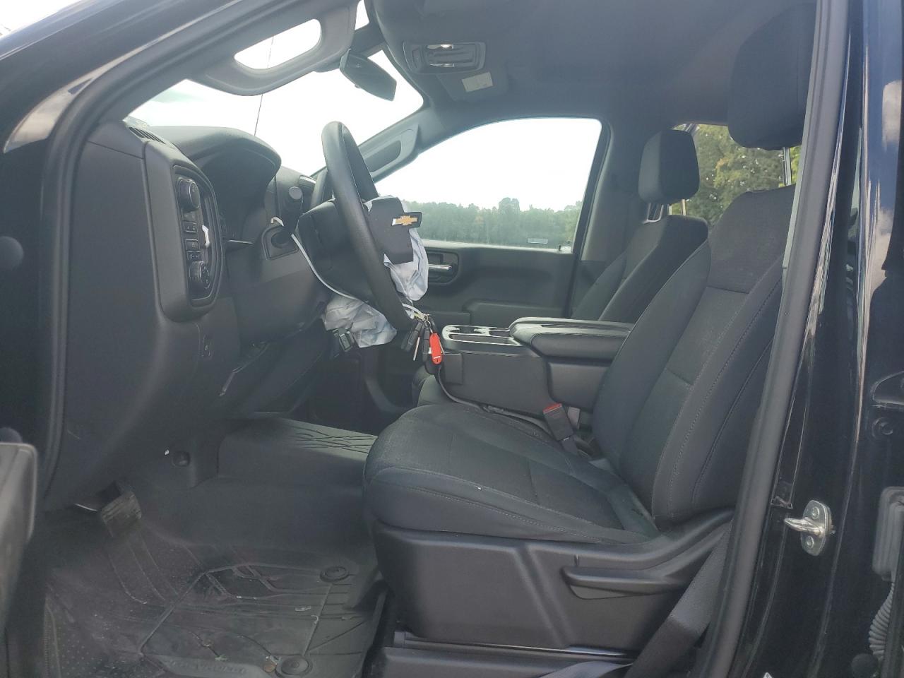 2021 Chevrolet Silverado K1500 Custom VIN: 3GCPYBEK0MG410585 Lot: 70692265