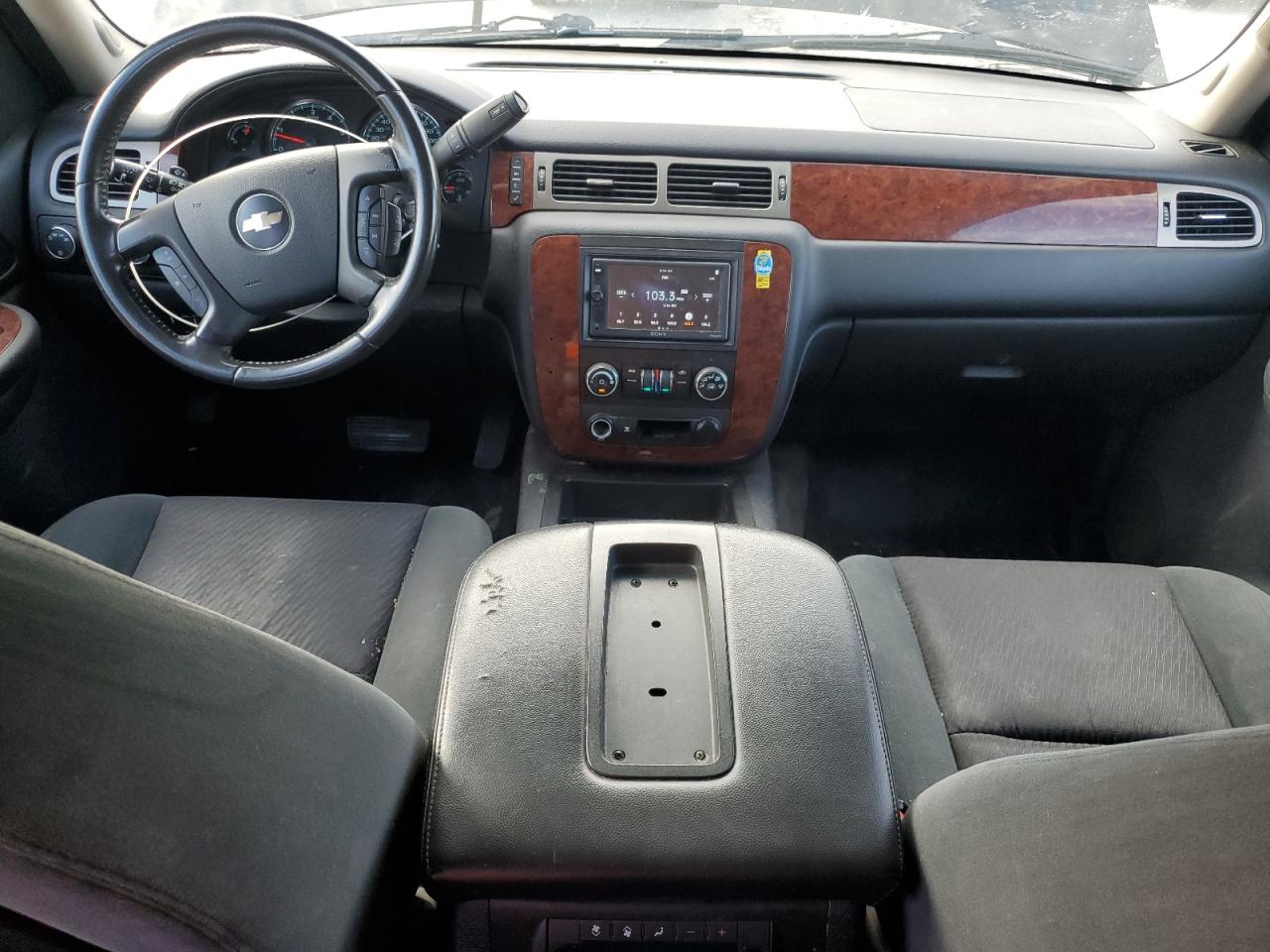 2009 Chevrolet Suburban K1500 Lt VIN: 1GNFK26319R226369 Lot: 84362065