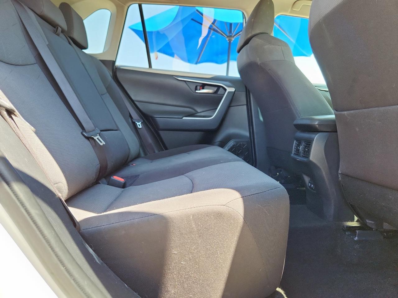 2020 Toyota Rav4 Xle VIN: JTMP1RFV0LD529867 Lot: 71282925